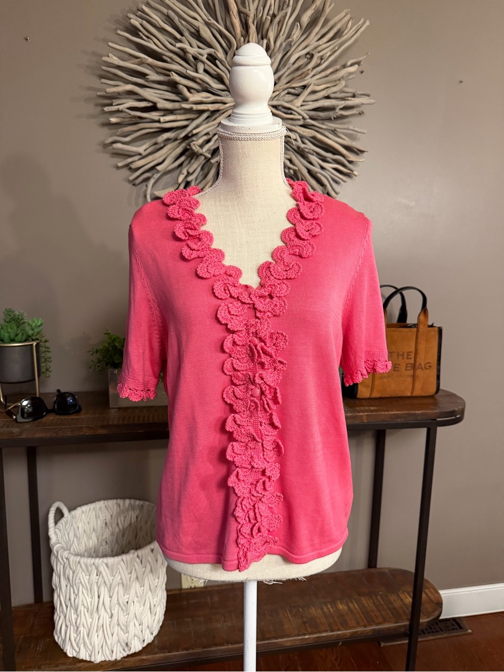 Michael Simon short sleeve sweater in pink